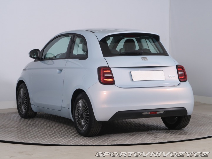 Fiat 500 500e  42 kWh 2022