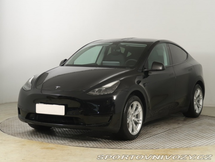 Tesla Model Y RWD LFP 60kWh 2024