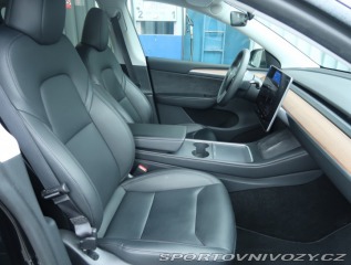 Tesla Model Y RWD LFP 60kWh 2024
