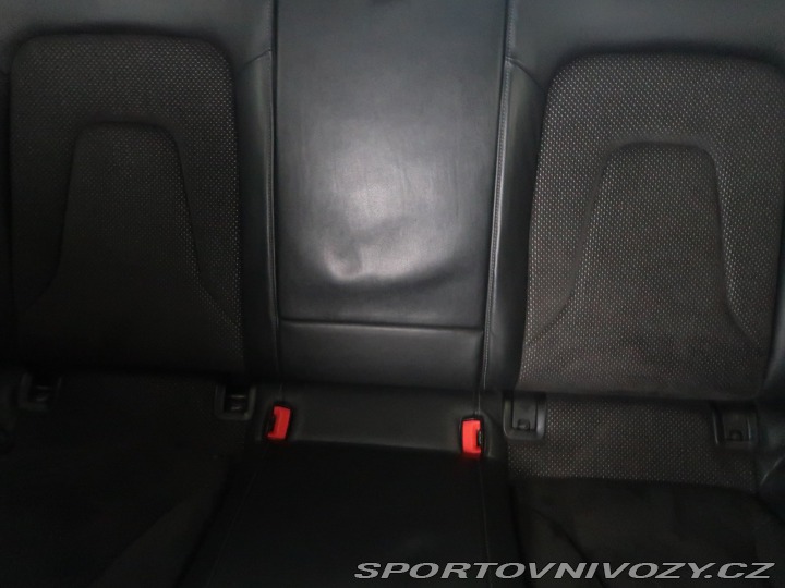 Audi A5 S-Line 2.0 TDI 2012