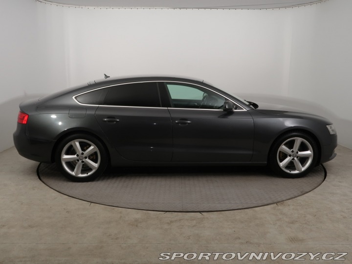 Audi A5 S-Line 2.0 TDI 2012