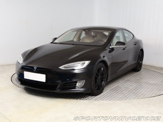 Tesla Model S 90D 2017