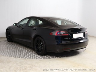 Tesla Model S 90D 2017