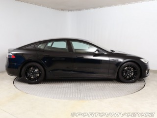 Tesla Model S 90D 2017