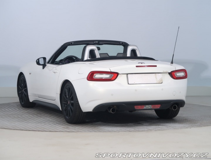 Fiat 124 Spider 1.4 T 2019