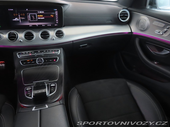 Mercedes-Benz E AMG Paket E 300 de 2019