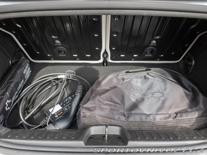 Fiat 500 500e C La Prima 87kW (ODP 2021