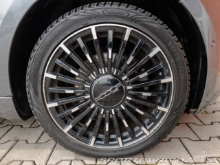 Fiat 500 500e C La Prima 87kW (ODP 2021