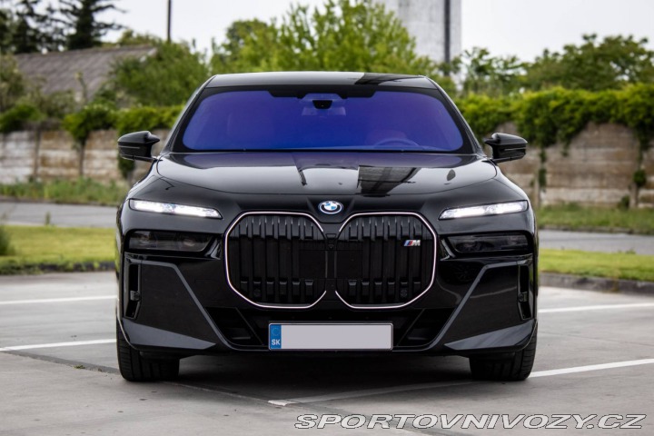 BMW 7 M760e xDrive 280kw AT/8 2025