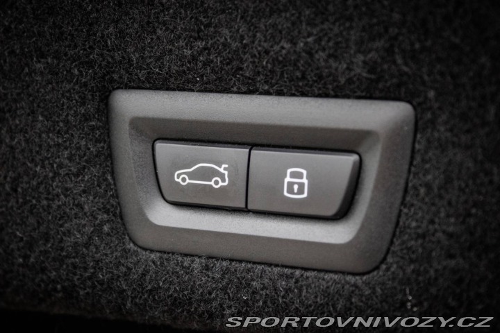 BMW 7 M760e xDrive 280kw AT/8 2025