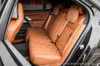 BMW 7 M760e xDrive 280kw AT/8 2025