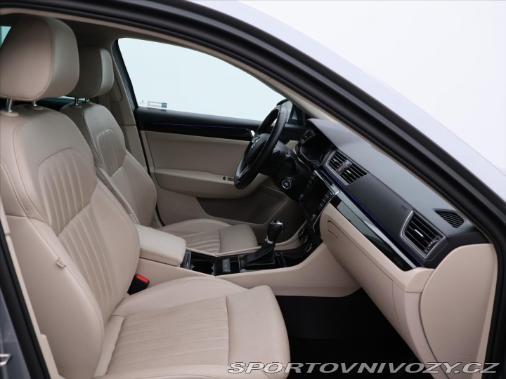 Škoda Superb 2,0 TSI 206kW DSG 4x4 CZ 2015