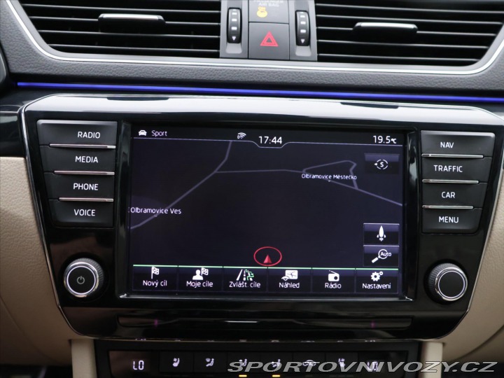 Škoda Superb 2,0 TSI 206kW DSG 4x4 CZ 2015