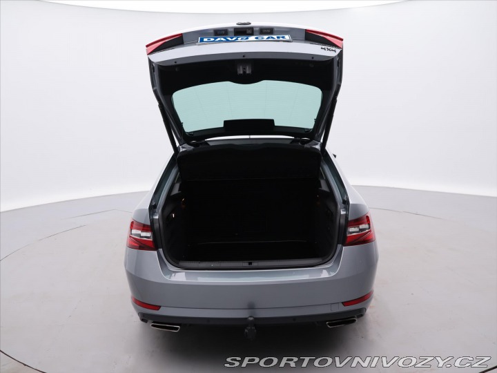 Škoda Superb 2,0 TSI 206kW DSG 4x4 CZ 2015