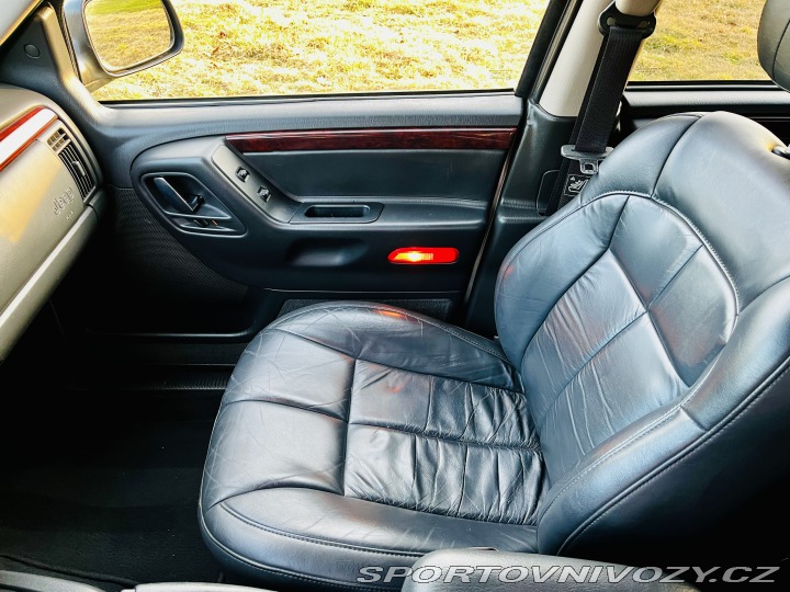 Ostatní značky Ostatní modely Jeep Grand Cherokee Limit 2003