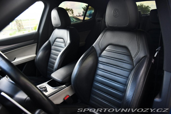 Alfa Romeo Stelvio 2.0Tbi 206kW VELOCE 2020