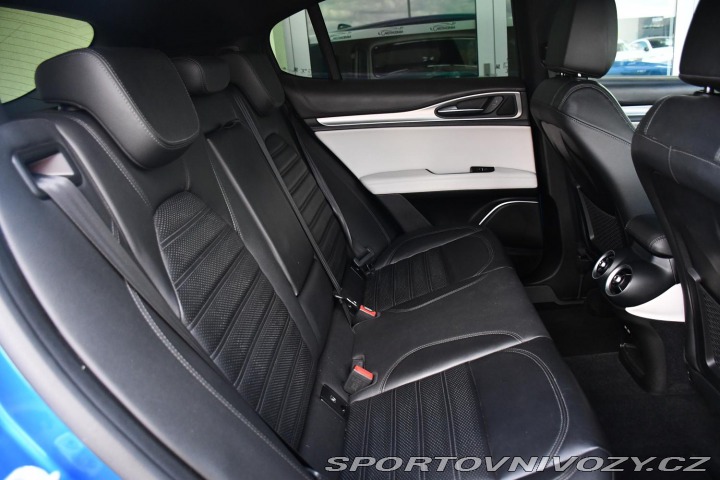 Alfa Romeo Stelvio 2.0Tbi 206kW VELOCE 2020