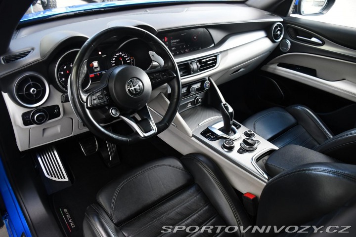 Alfa Romeo Stelvio 2.0Tbi 206kW VELOCE 2020