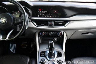 Alfa Romeo Stelvio 2.0Tbi 206kW VELOCE 2020