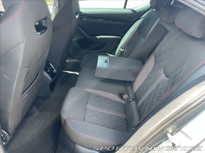 Škoda Octavia RS 2,0 TSi 180kw RS DSG Styl 2022