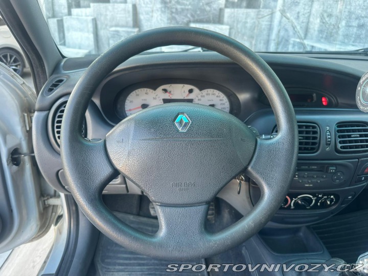 Renault Mégane 1.6i 79KW 2001