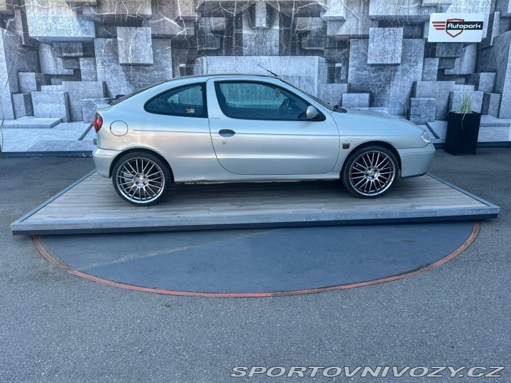 Renault Mégane 1.6i 16V - 79KW 2001