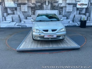 Renault Mégane 1.6i 79KW 2001