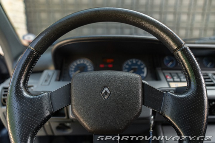 Renault Ostatní modely CLIO WILLIAMS 2.0 16V 1994