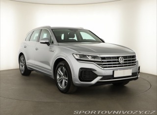 Volkswagen  Touareg R-Line 3.0 TDI