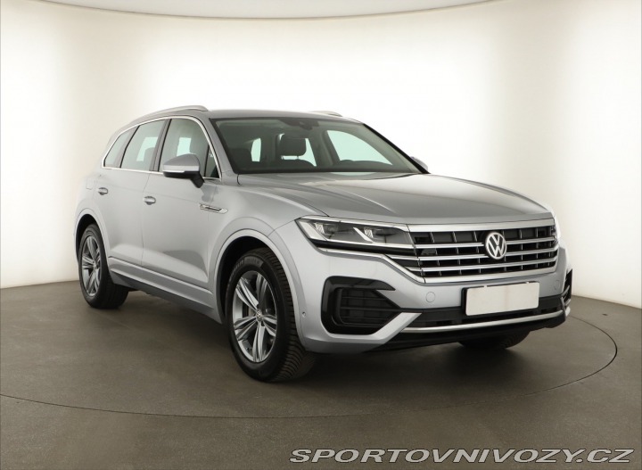 Volkswagen Ostatní modely Touareg R-Line 3.0 TDI 2018