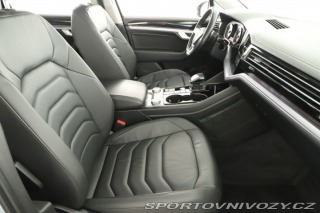 Volkswagen Ostatní modely Touareg R-Line 3.0 TDI 2018