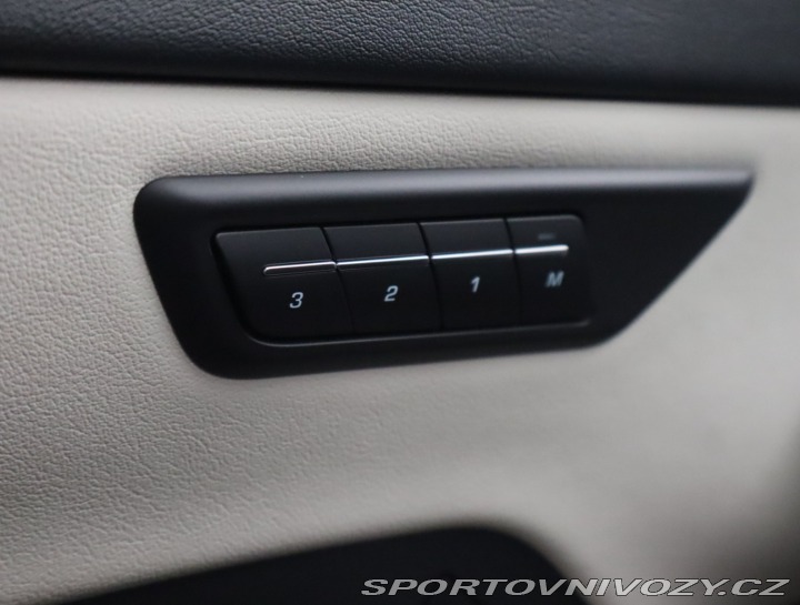 Jaguar E-Pace R-Dynamic P300 AWD 2019