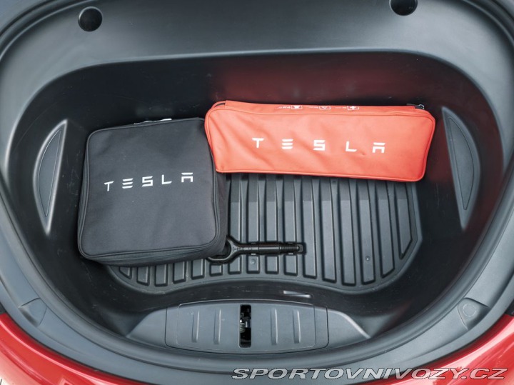 Tesla Model 3 Long Range Dual Motor  kW 2022