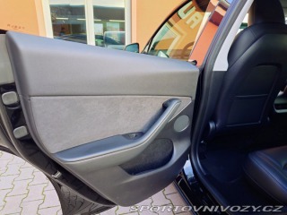 Tesla Model Y Long Range Dual Motor 378 2022