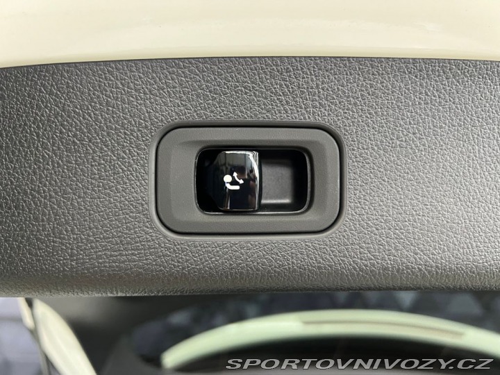 Mercedes-Benz Ostatní modely GLC 220d 4M AMG, DISTRONIC, N 2024