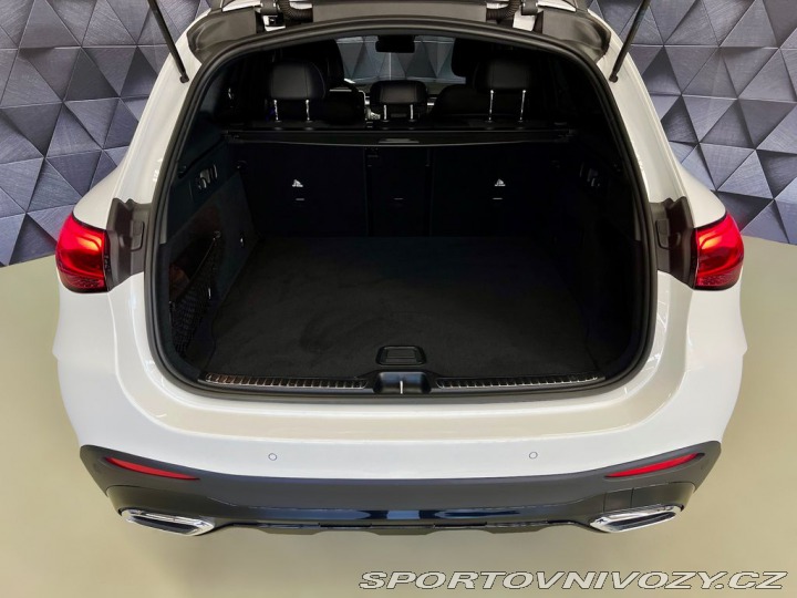 Mercedes-Benz Ostatní modely GLC 220d 4MATIC AMG, DISTRONI 2024