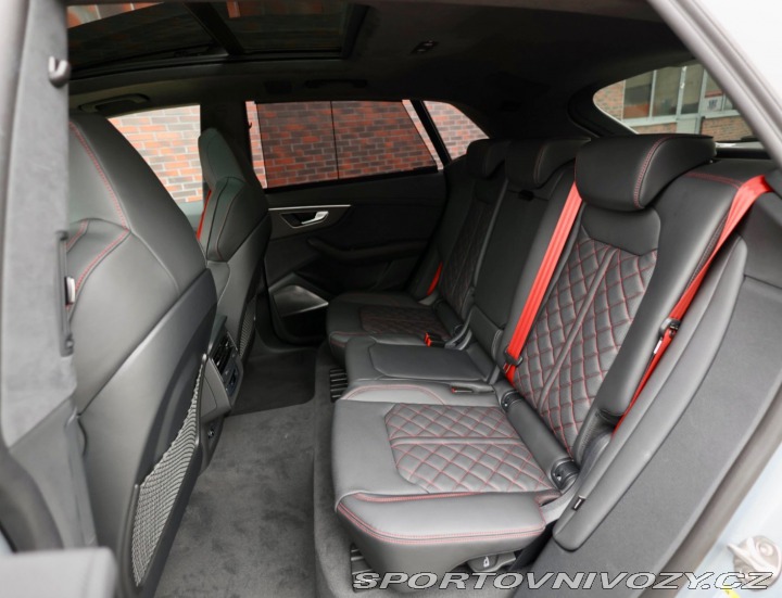 Audi Ostatní modely Q8 60 TFSIe Quattro | Panor 2025