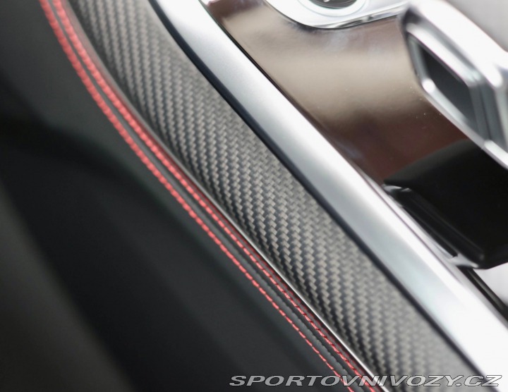 Audi Ostatní modely Q8  60 TFSIe Quattro | Panor 2025