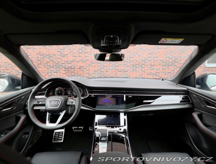 Audi Ostatní modely Q8  60 TFSIe Quattro | Panor 2025
