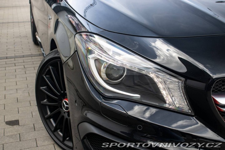 Mercedes-Benz CLA Kupé 45 AMG 4Matic / 265 2014
