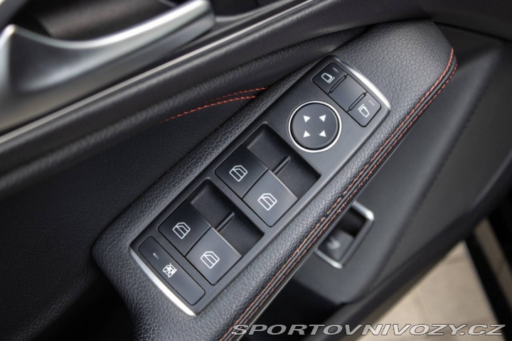 Mercedes-Benz CLA Kupé 45 AMG 4Matic / 265 2014
