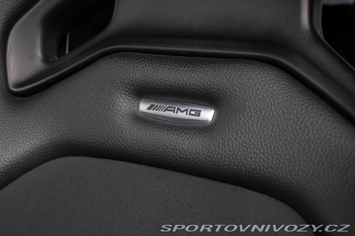 Mercedes-Benz CLA Kupé 45 AMG 4Matic / 265 2014