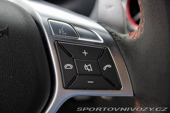 Mercedes-Benz CLA Kupé 45 AMG 4Matic / 265 2014
