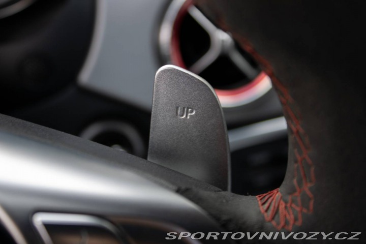 Mercedes-Benz CLA Kupé 45 AMG 4Matic / 265 2014