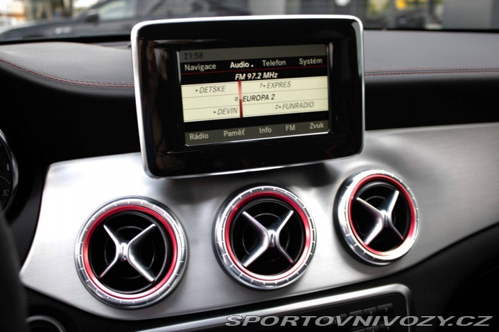 Mercedes-Benz CLA Kupé 45 AMG 4Matic / 265 2014