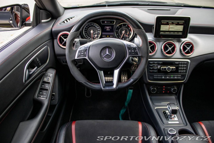 Mercedes-Benz CLA Kupé 45 AMG 4Matic / 265 2014