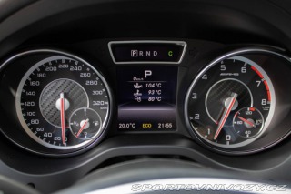 Mercedes-Benz CLA Kupé 45 AMG 4Matic / 265 2014