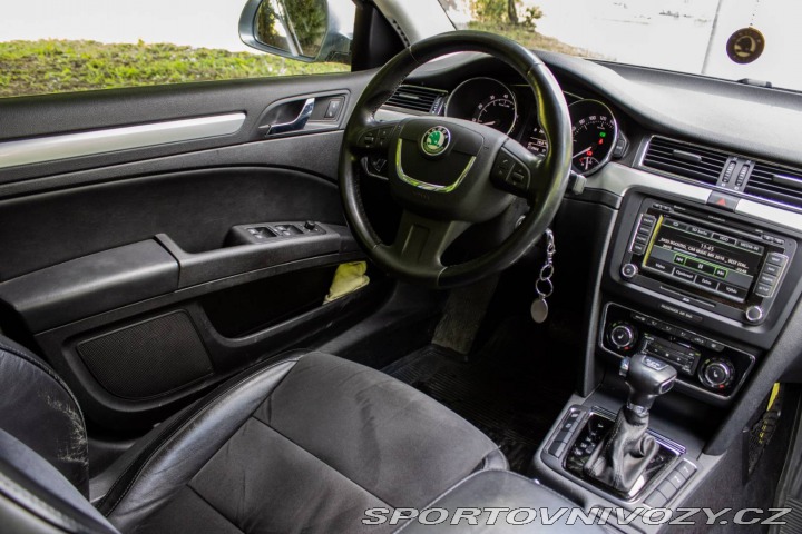 Škoda Superb 3.6 FSI V6 4x4 Elegance 2009