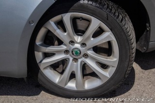 Škoda Superb 3.6 FSI V6 4x4 Elegance 2009