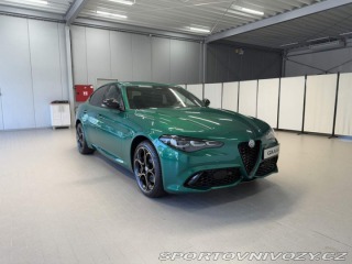 Alfa Romeo Giulia 2.0 Turbo 280k AT8 AWD  I 2025